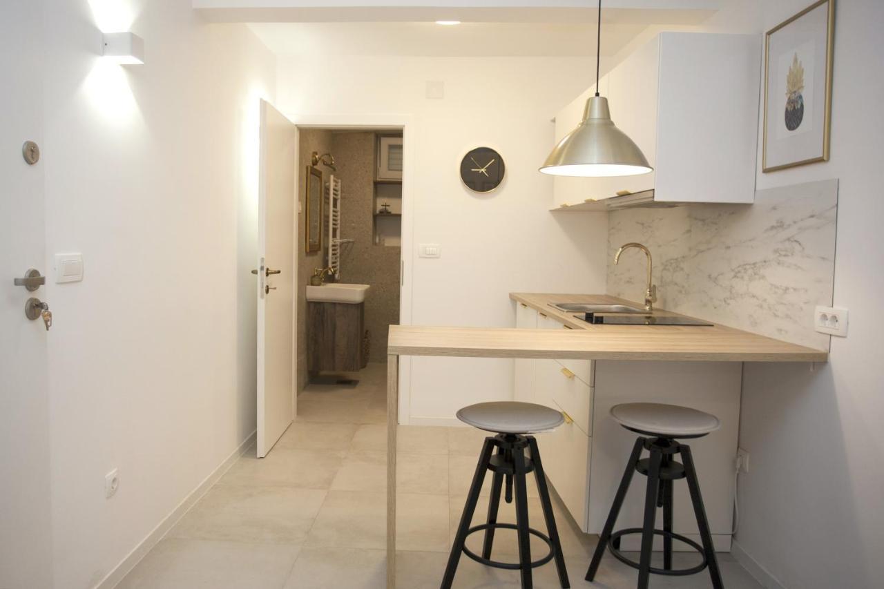 Studio Apartment Jon スプリト エクステリア 写真